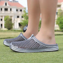 Sandália Feminina Especial Croc Plus